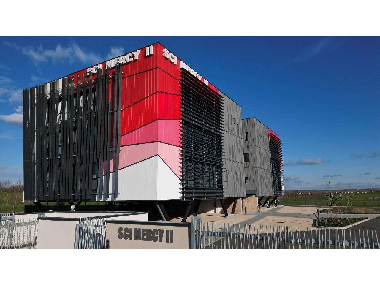 1920 m² pour ce bureaux en location à Bouxières-sous-froidmont