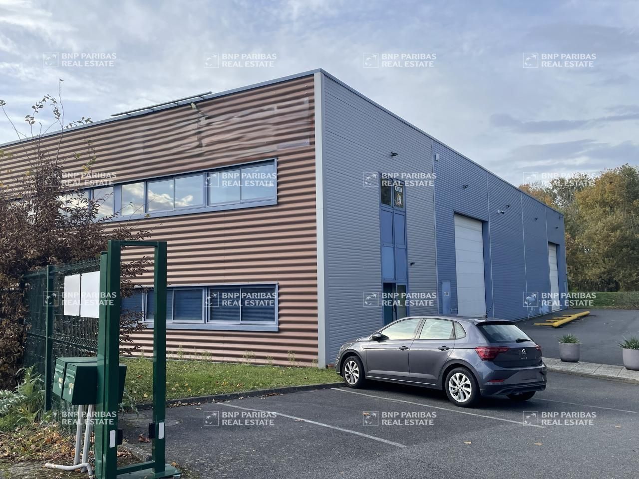 Location Activité 220 m² non divisibles 45140 Ingré