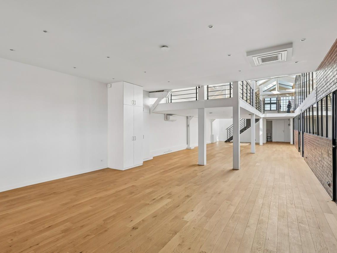 360.15 m² pour ce bureaux en vente à Vincennes