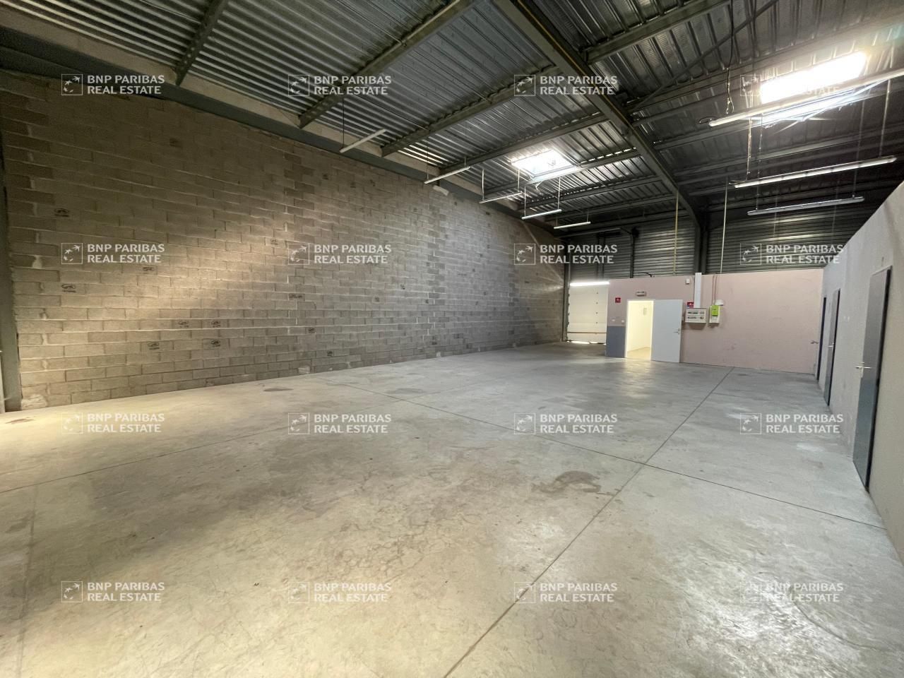 240 m² pour ce activité en location à Fléville-devant-nancy