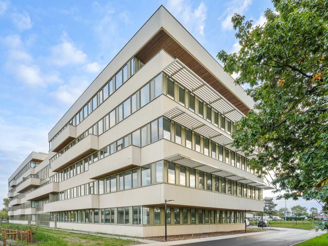 Location Bureaux 4078.34 m² divisibles 33700 Mérignac