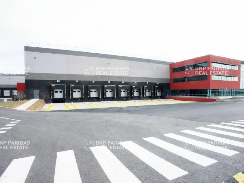 Location Activité 850 m² non divisibles 83460 Les arcs