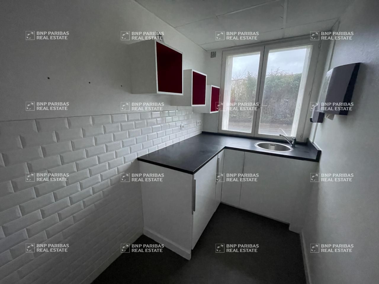 300 m² pour ce activité en location à Rennes