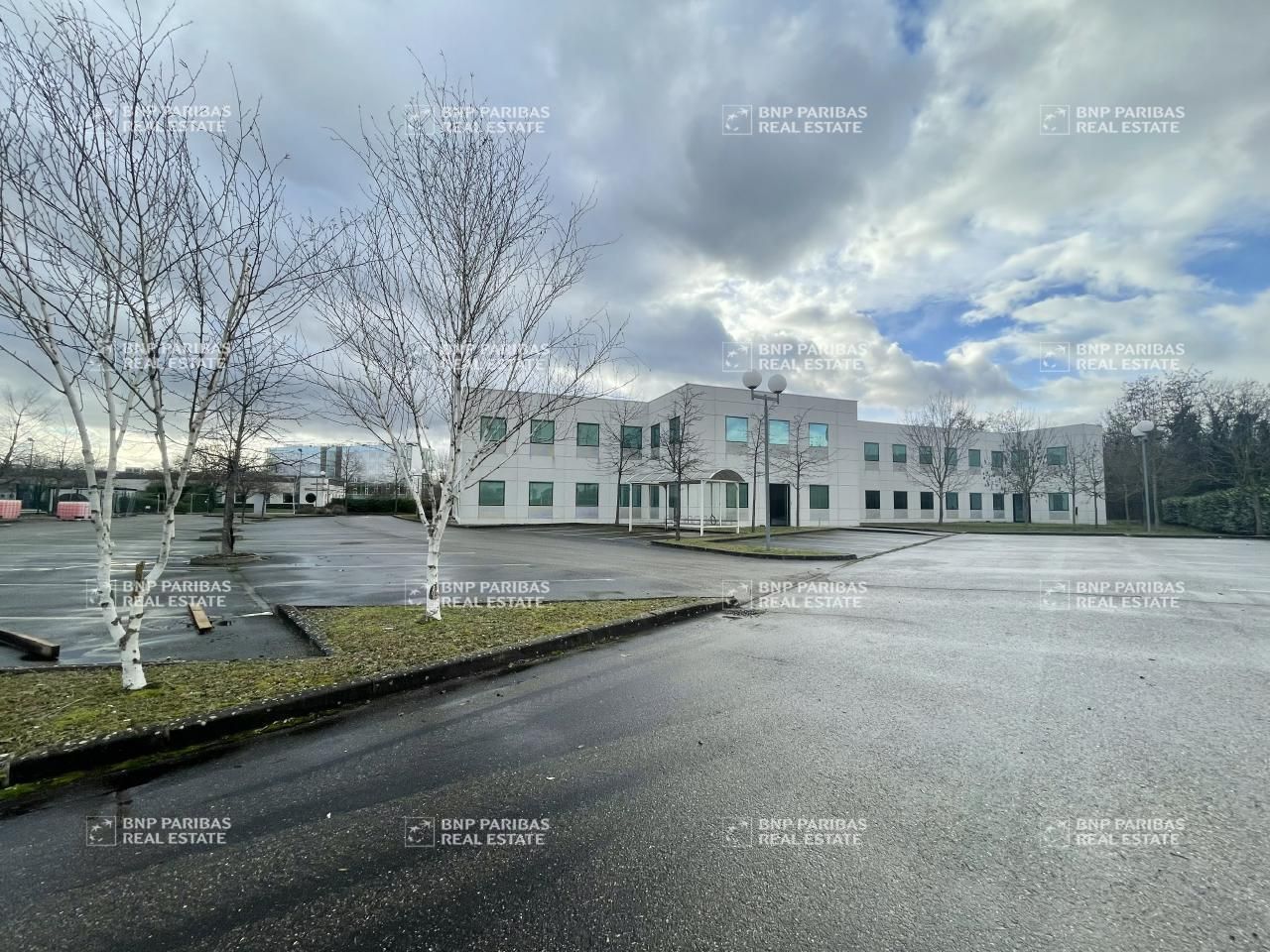 2201 m² pour ce bureaux en vente à Illkirch-graffenstaden