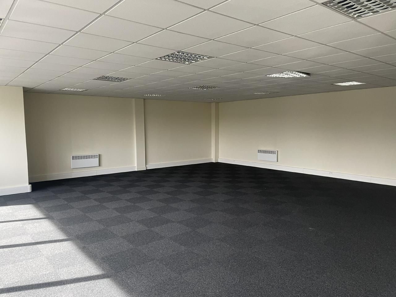 913 m² pour ce pme-pmi en location à Gonesse