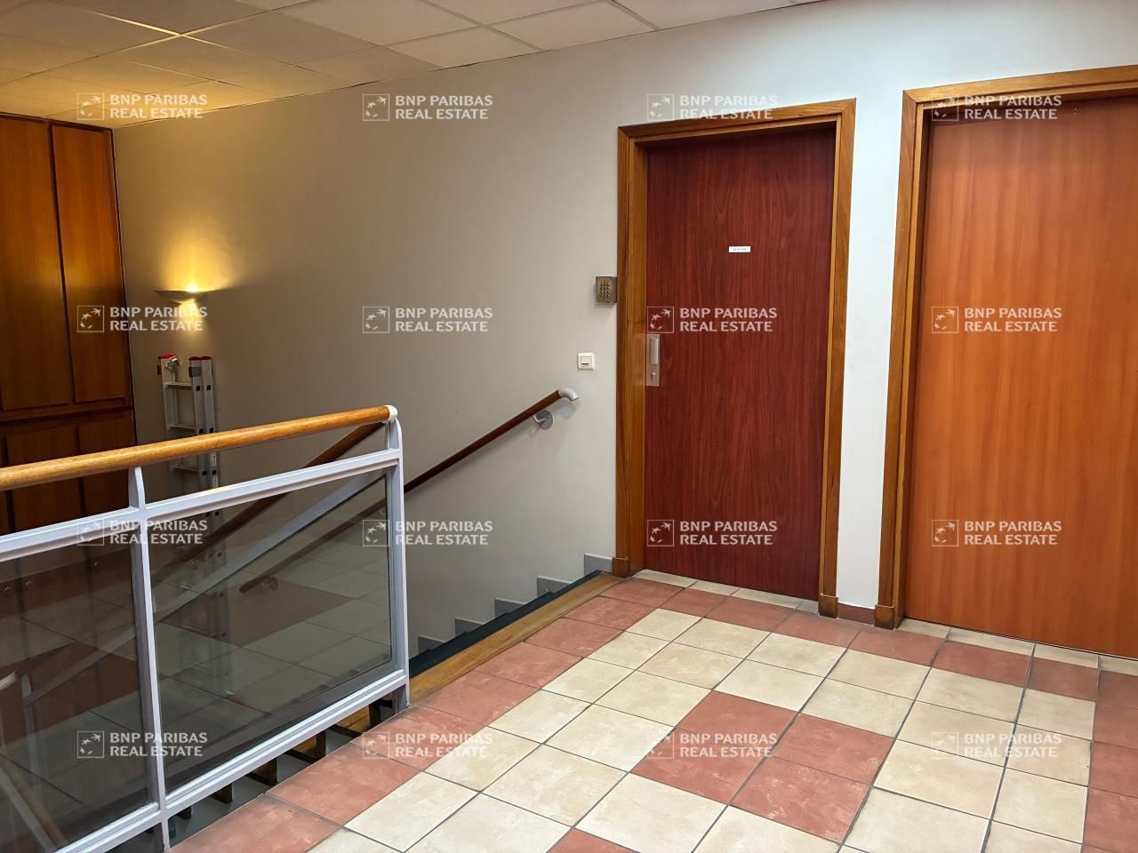 515 m² pour ce bureaux en location à Aix-en-provence