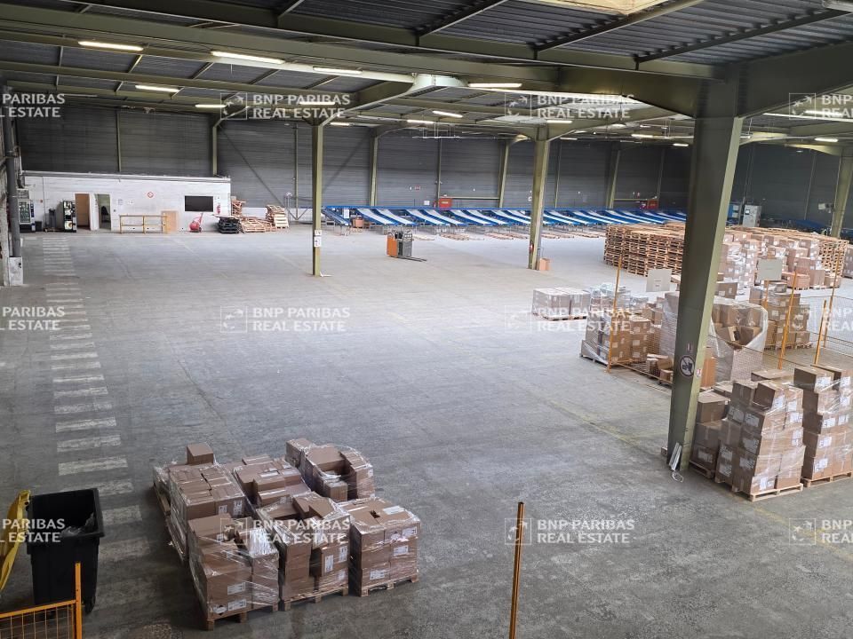 4881 m² pour ce activité en location à Chennevières-sur-marne