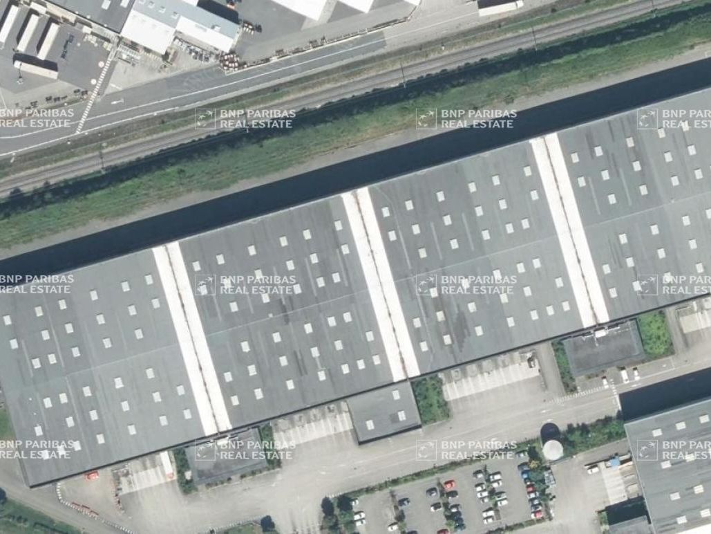 23186 m² pour cetentrepôts classe a en location à Bourg en bresse