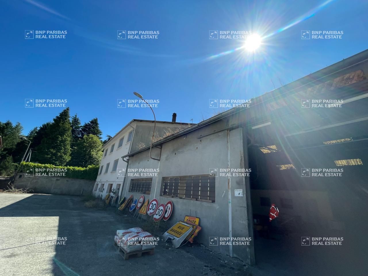 Location Activité 1774 m² non divisibles 73800 Montmélian