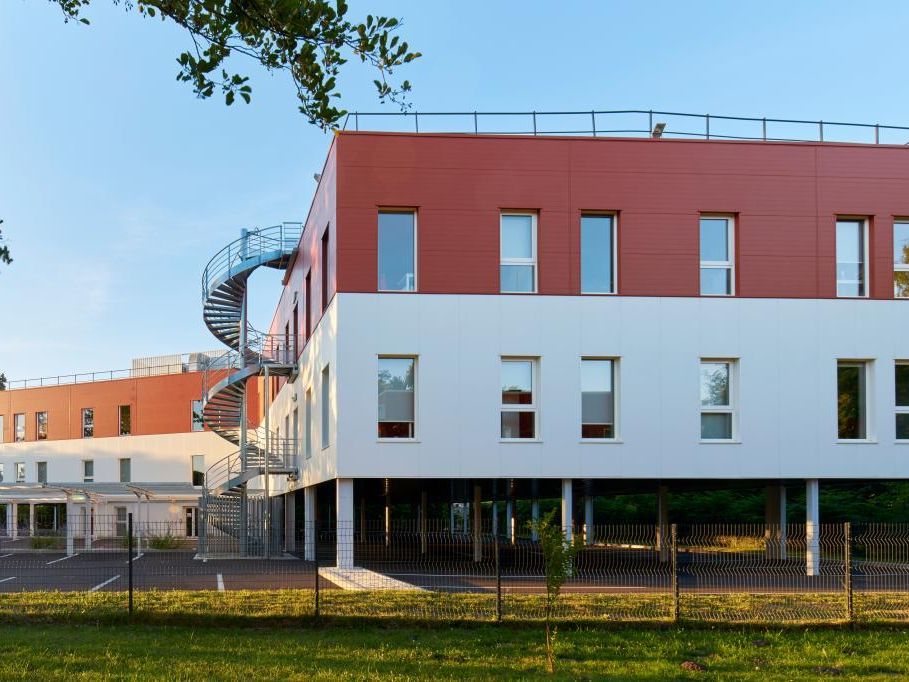 Location Bureaux 897 m² non divisibles 33185 Le haillan