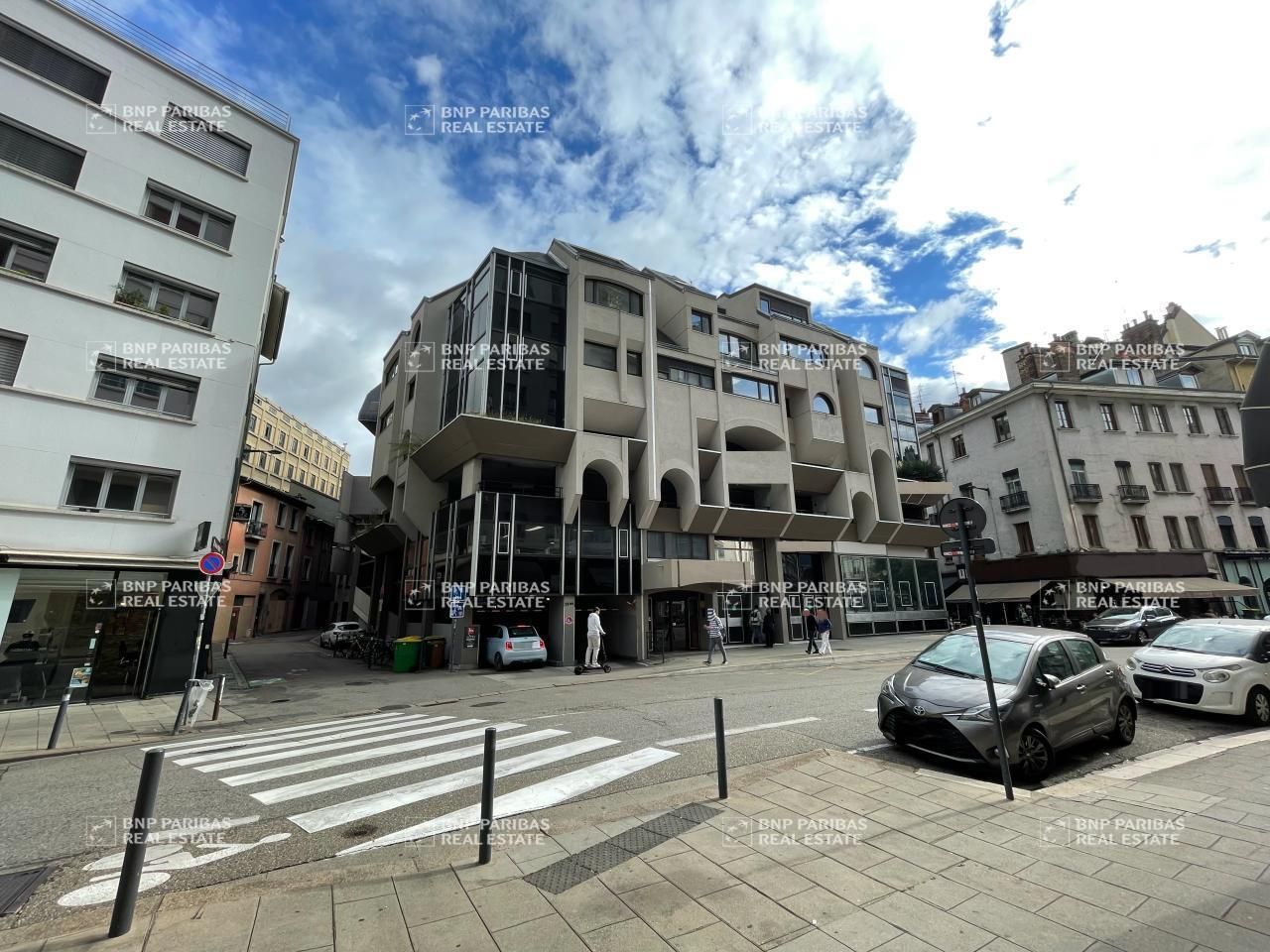 Location Bureaux 73 m² non divisibles 38000 Grenoble