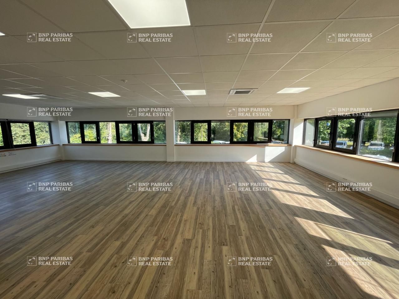 179.84 m² pour ce bureaux en location à Nantes