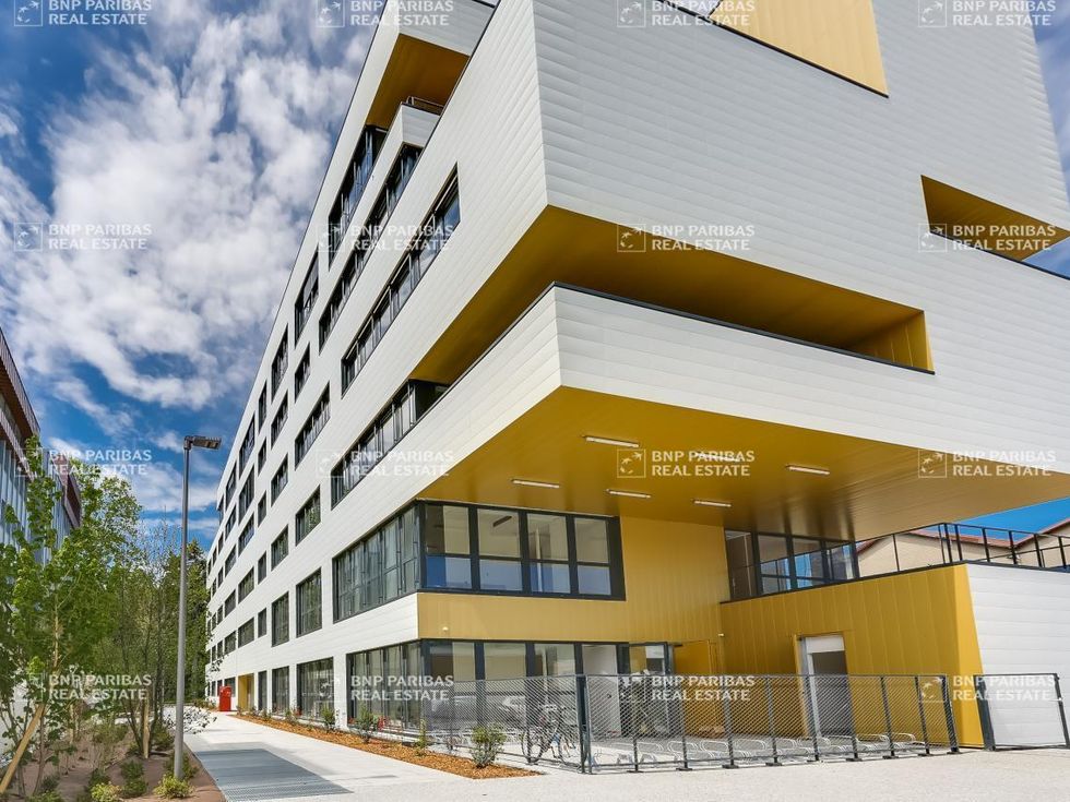 392 m² pour ce bureaux en vente à Chambéry