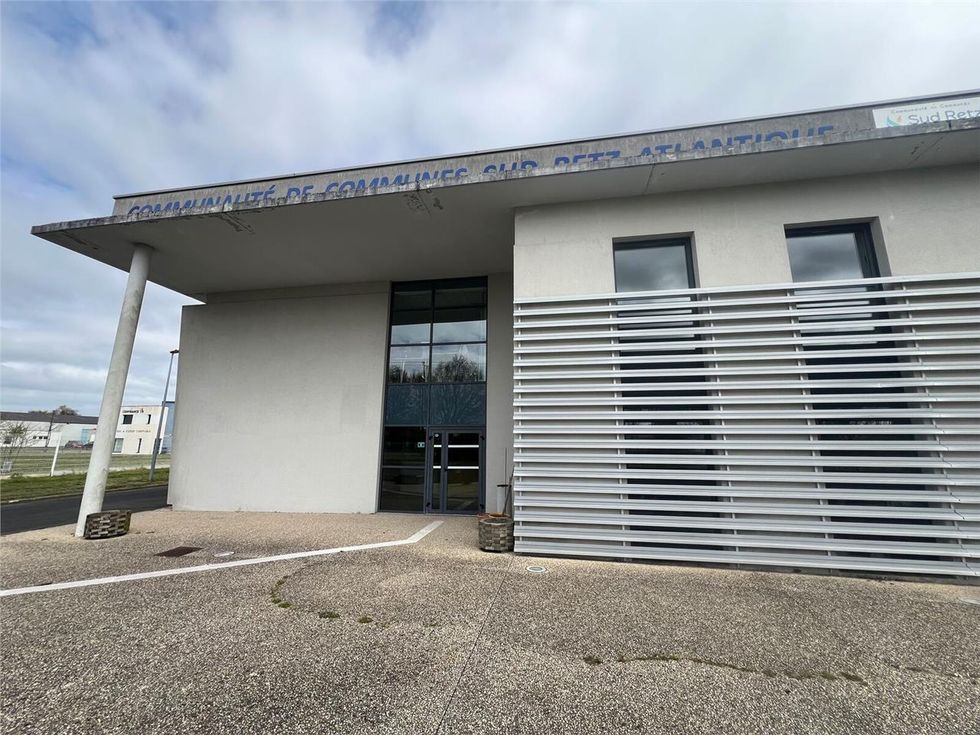 Situé sur la commune de Legé, au Sud du