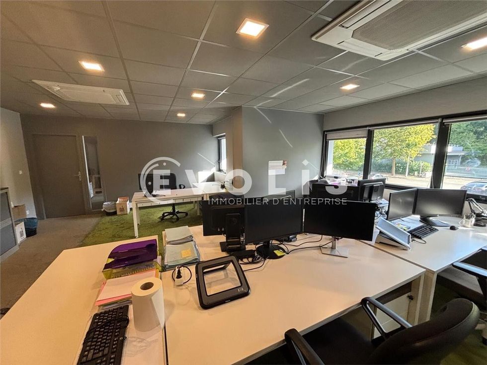 Evolis Amiens vous propose à la location des bure
