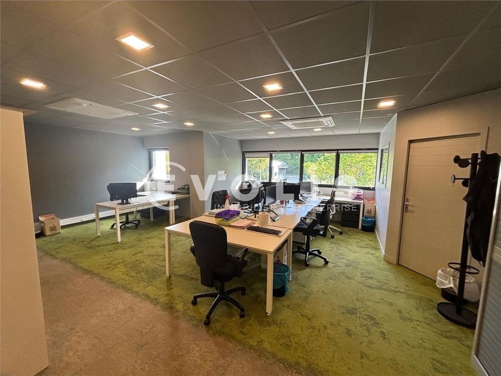 Evolis Amiens vous propose à la location des bure