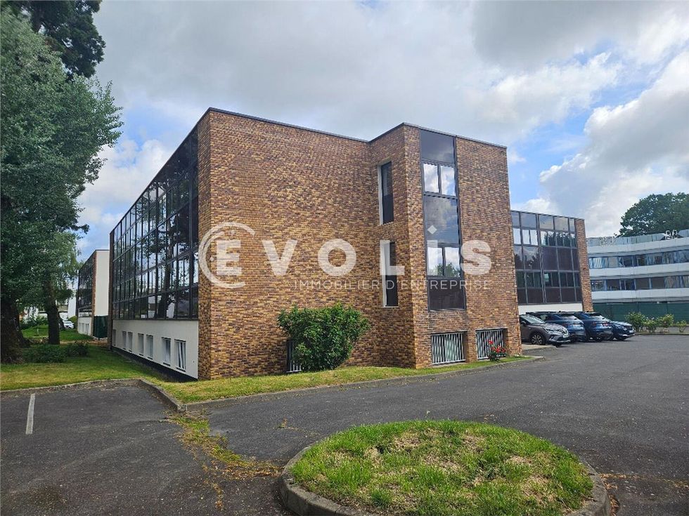 EVOLIS vous propose à la location des bureaux rén