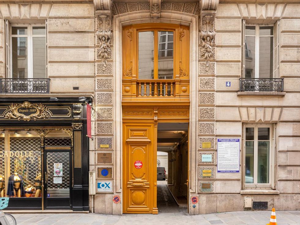 197.55 m² pour ce bureaux en location à Paris