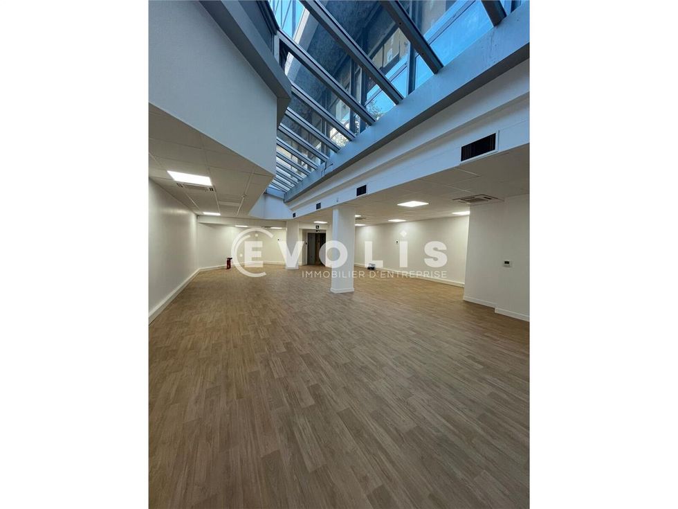 EVOLIS vous propose à la location une surface de