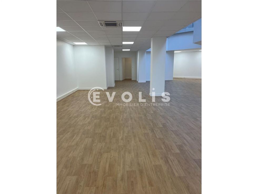EVOLIS vous propose à la location une surface de