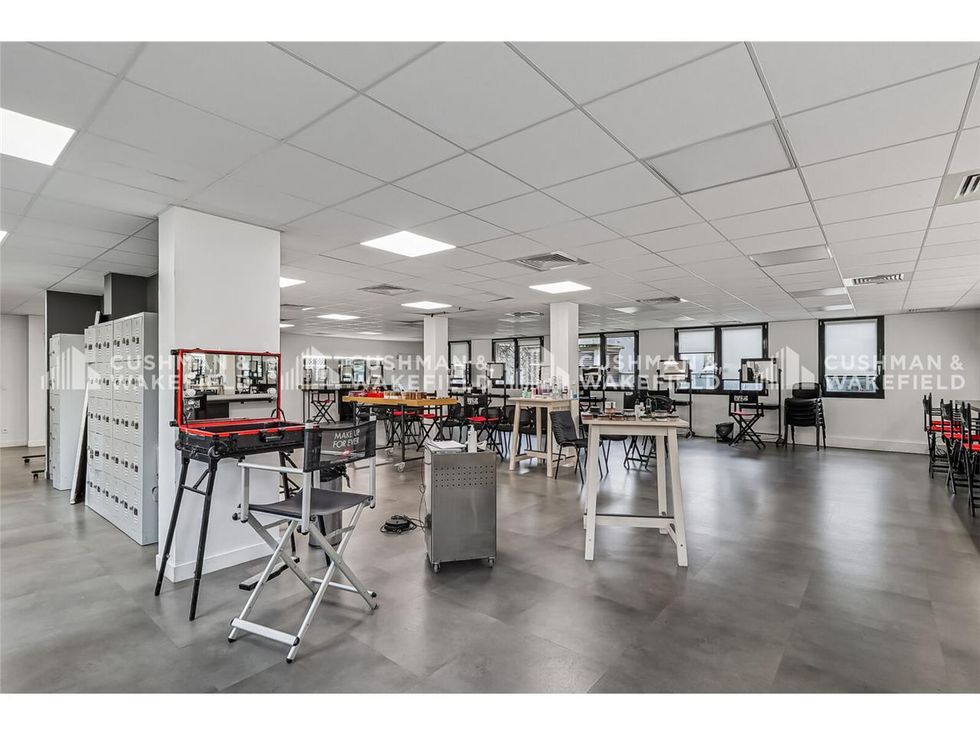 Locaux ERP divisibles à partir de 580 m² disponib