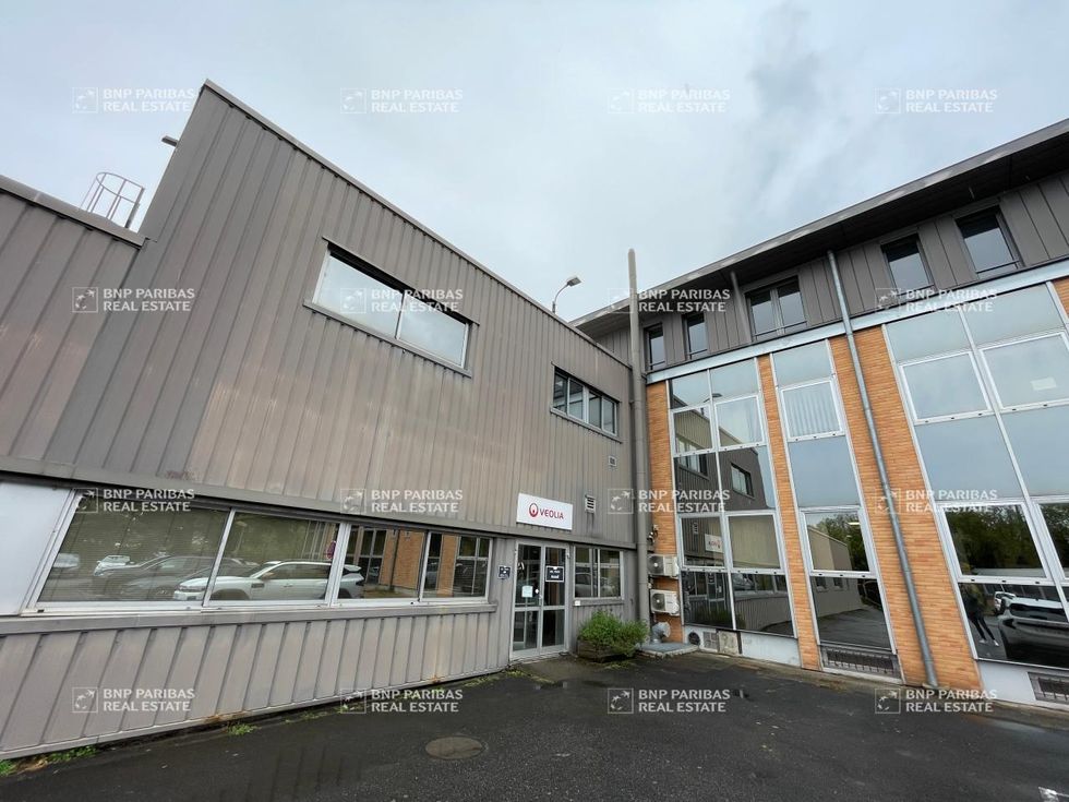 Location Activité 1600 m² non divisibles 31400 Toulouse