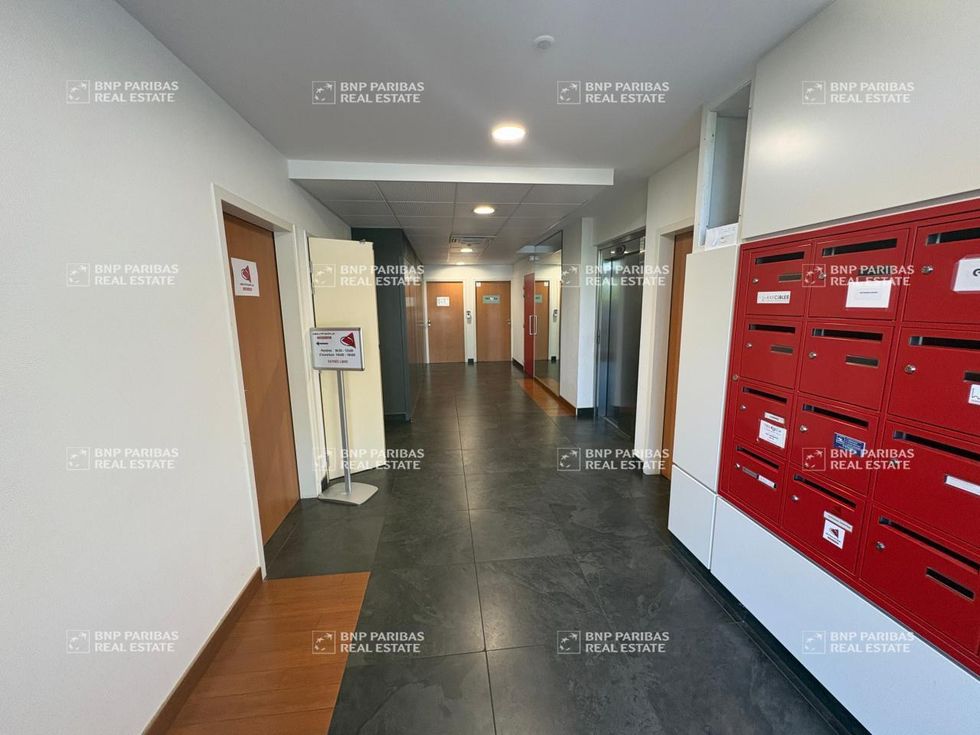 139 m² pour ce bureaux en vente à Orvault