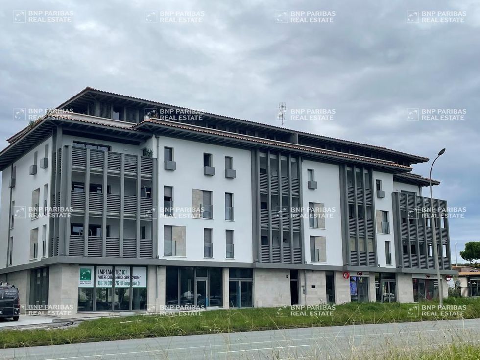 Vente Local commercial 283 m² non divisibles 64600 Anglet
