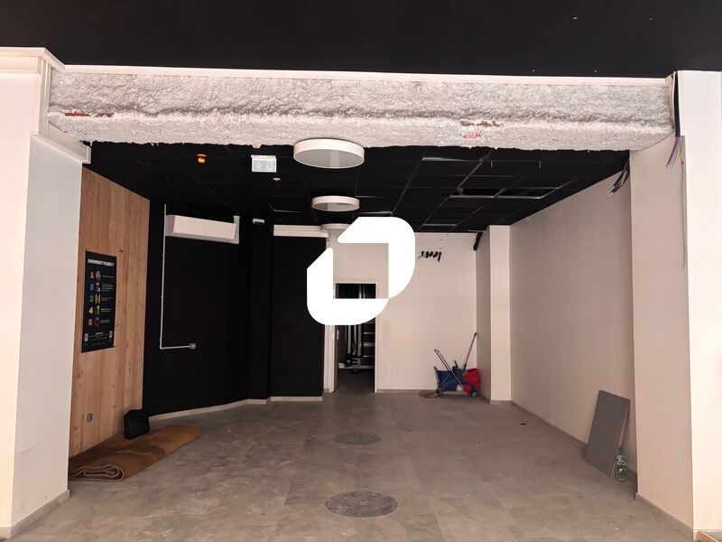 IMMPROVE vous propose un local commercial en loca