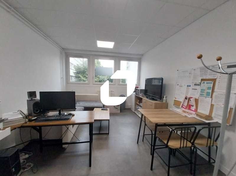 Immprove vous propose à la location un bureau ou 
