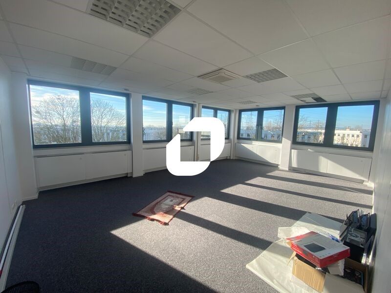 IMMPROVE est ravi de vous proposer des bureaux id