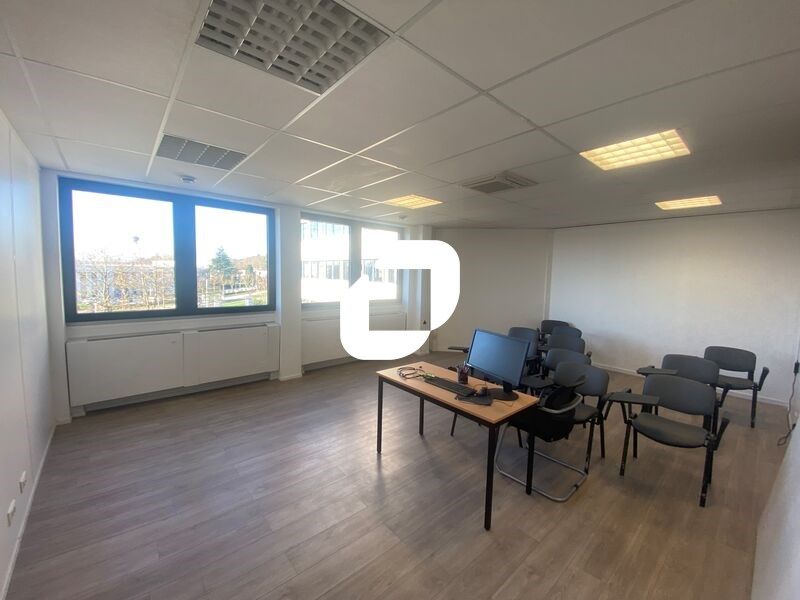 IMMPROVE est ravi de vous proposer des bureaux id