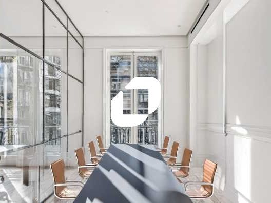 IMMPROVE vous propose une surface de bureaux Desk