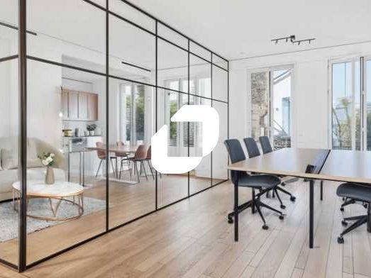 IMMPROVE vous propose une surface de bureaux Desk