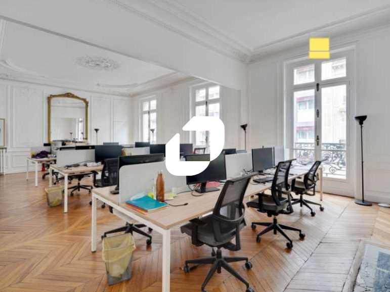 IMMPROVE vous propose un espace d'environ 300 m²
