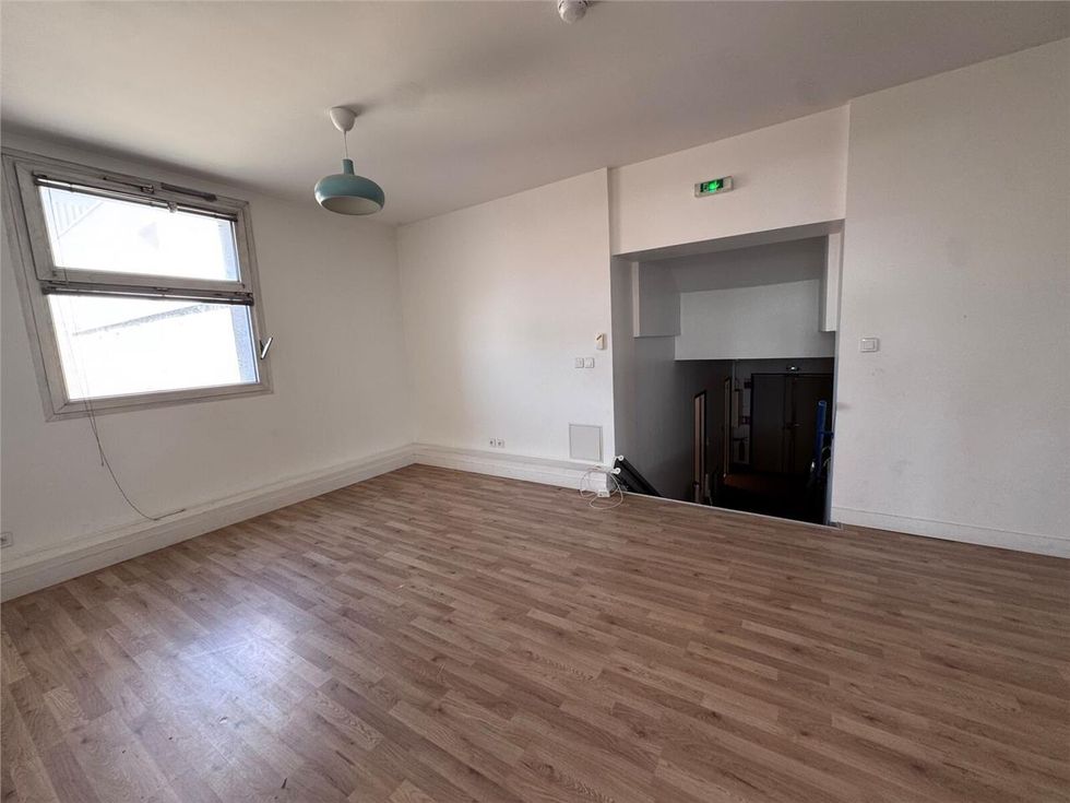 Porte de Bagnolet, CRENO REAL ESTATE vous propos