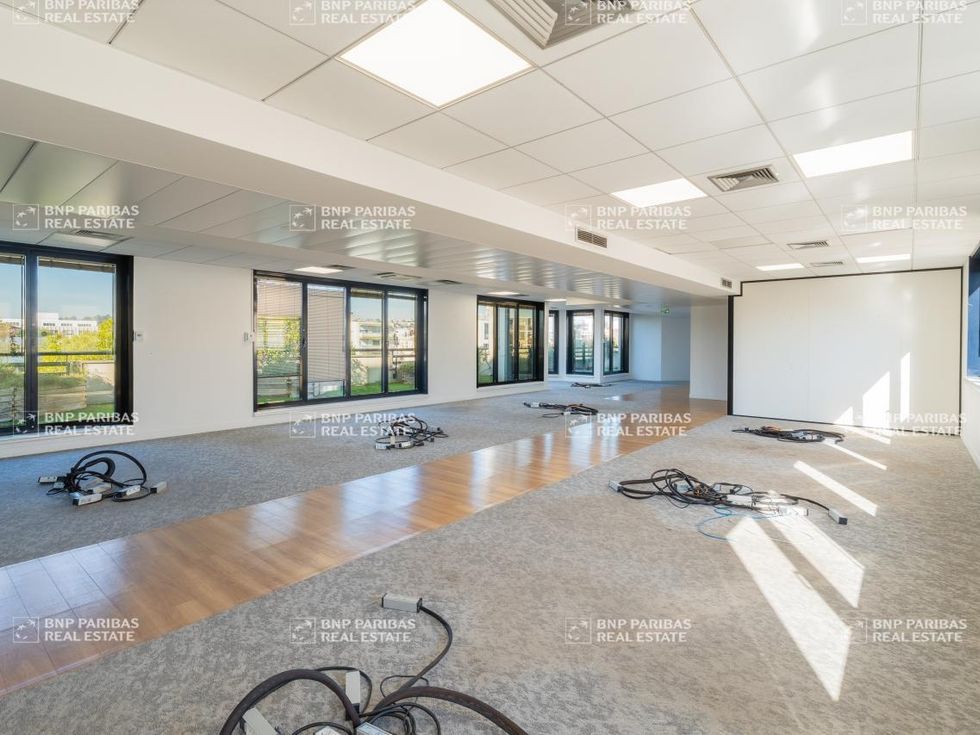 Location Bureaux 2384.65 m² divisibles 92100 Boulogne-billancourt