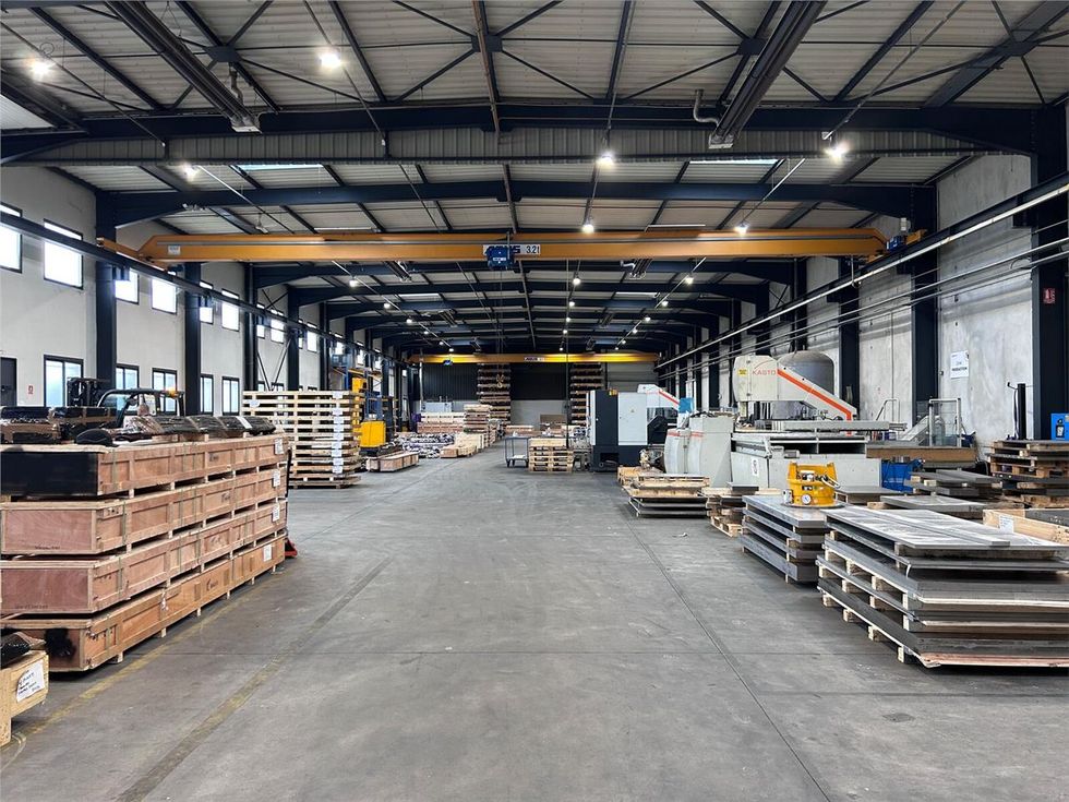 SAVILLS vous propose des locaux d'activité à lou