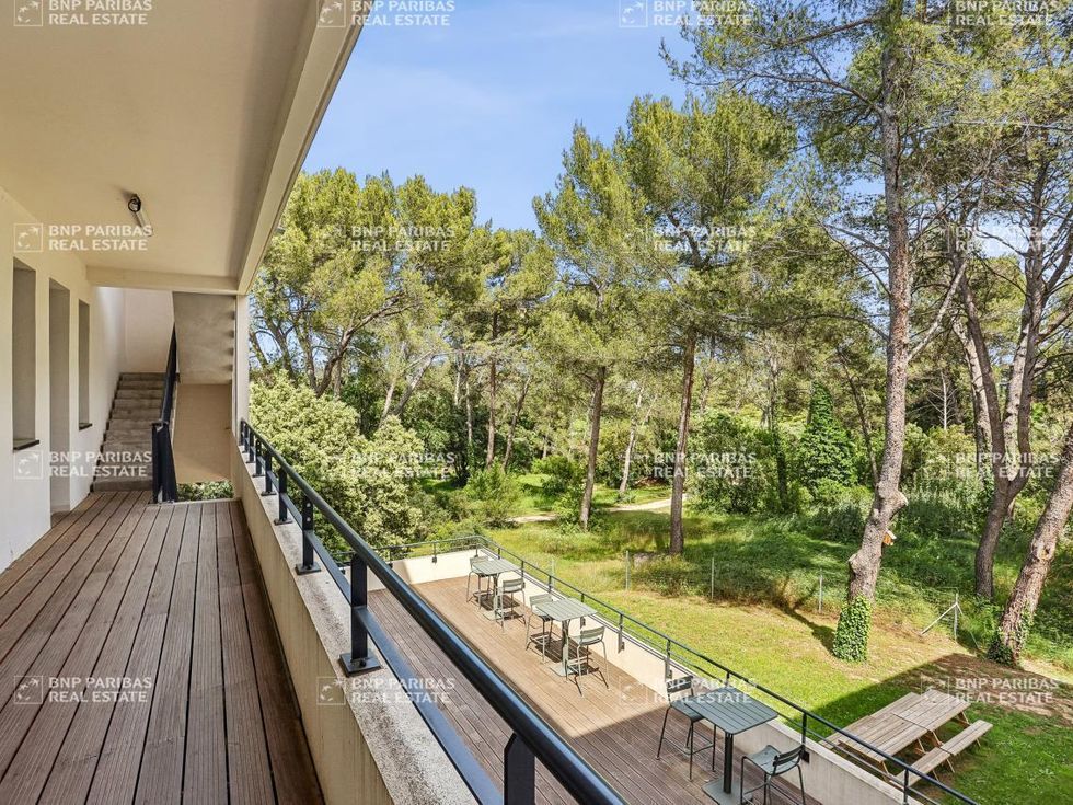 378.08 m² pour ce bureaux en location à Aix-en-provence