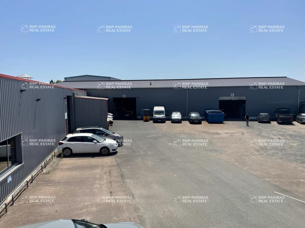 Vente Activité 3556.5 m² non divisibles 45140 Ingre