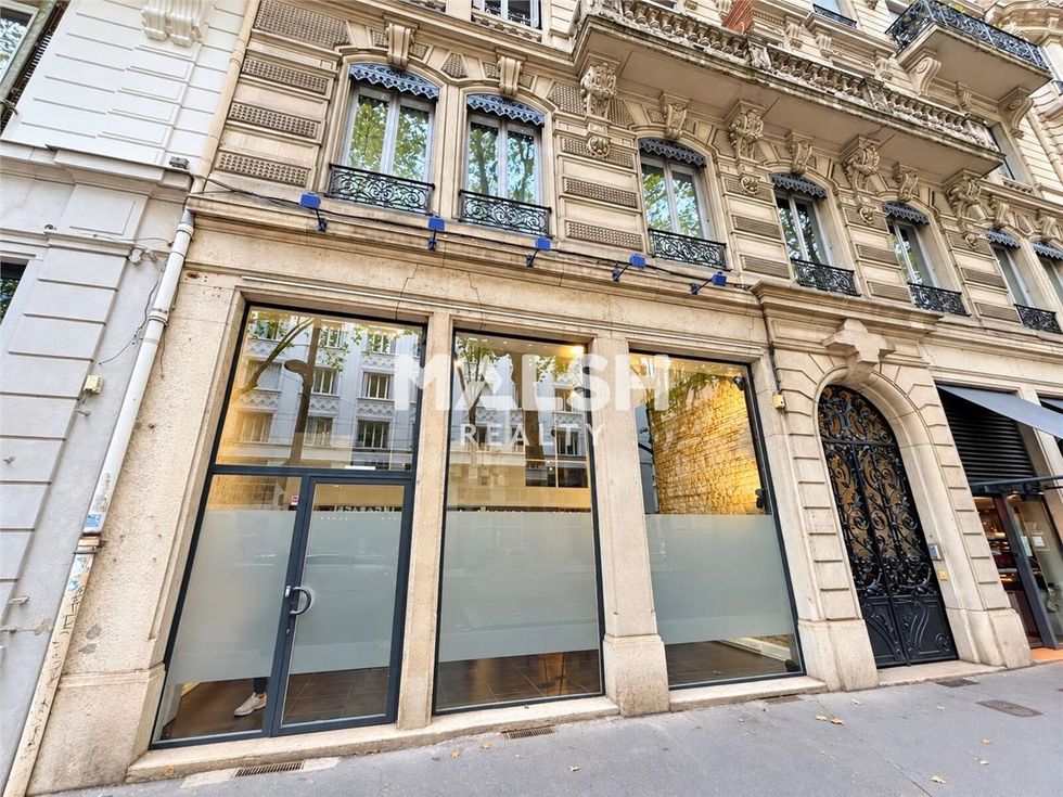 Nous vous proposons à la location des bureaux de
