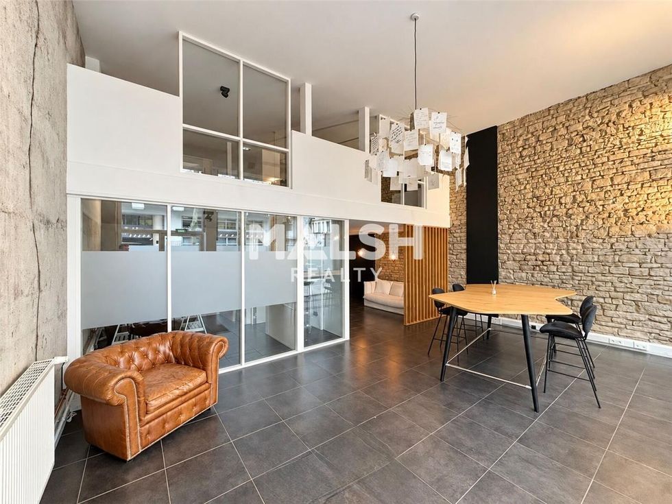Nous vous proposons à la location des bureaux de