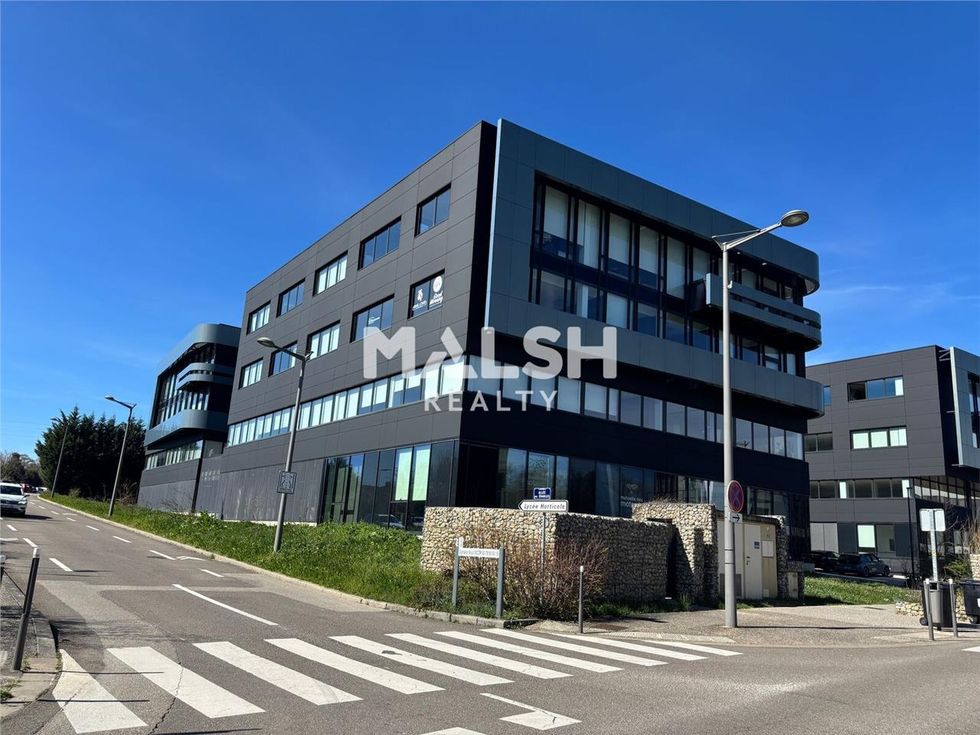 Nous vous proposons une surface de bureaux de 149