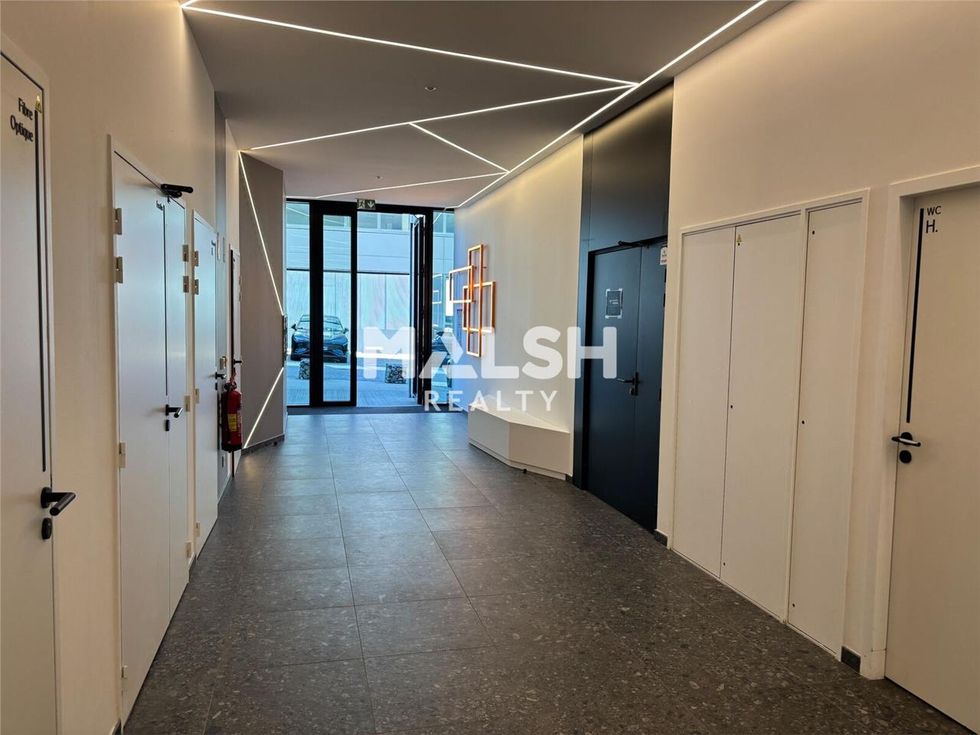 Nous vous proposons une surface de bureaux de 149