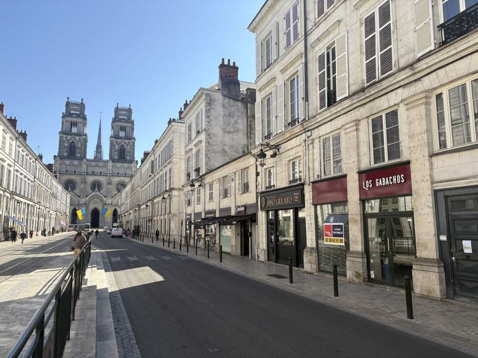 Cellule commerciale à louer sur la rue emblématiq