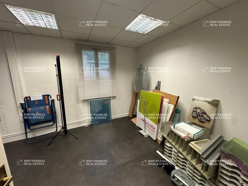 100 m² pour ce bureaux en location à Tours