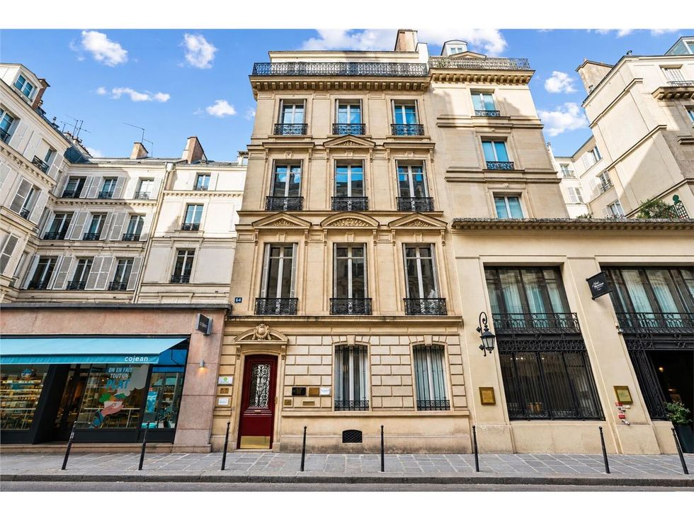 Nous vous proposons à la vente un espace de burea