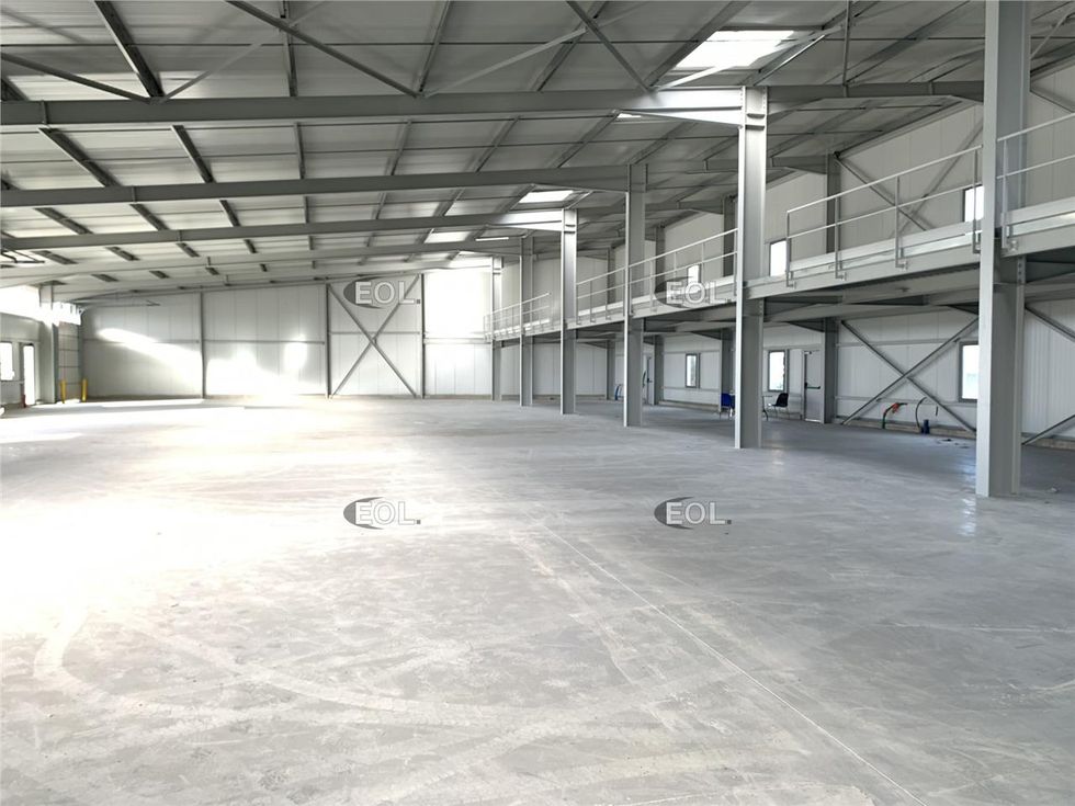 Vente Local d'activités 1377.0 m² non divisibles