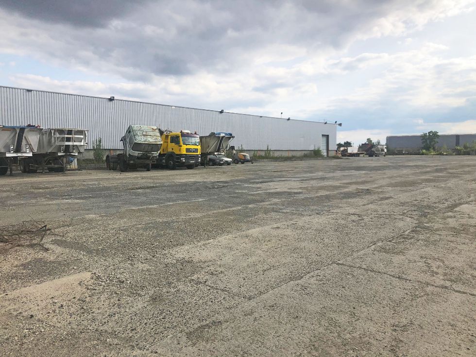 Location local 2625.00 m² à COLOMIERS
