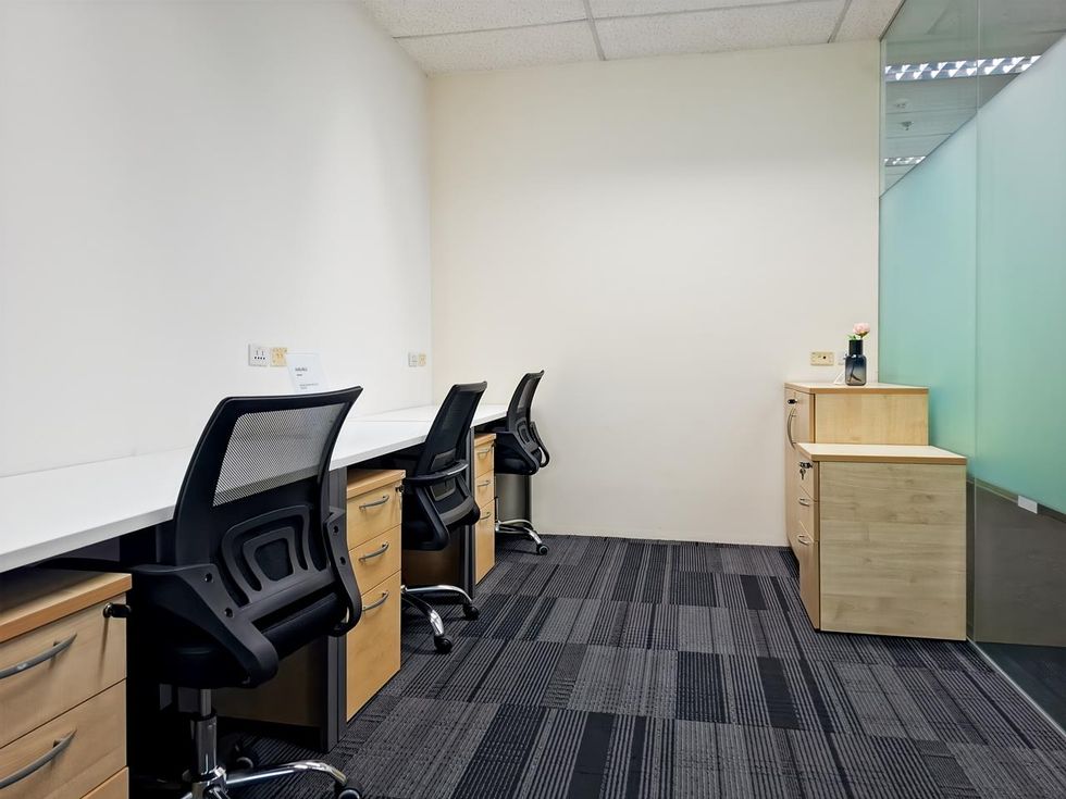 Regus_BANGKOK, Interchange 21_Thailand_Centre 3519_Office 6